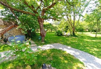 Domaine de la Comté – La Roulotte & Spa