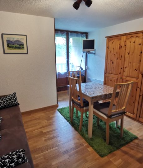 L’Orée des Pistes – Studio en résidence – R202CHA00