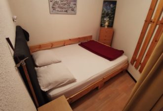 Les Crêtets – Studio en résidence – R421BON00