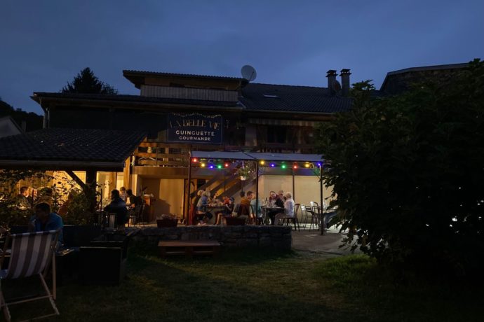Guinguette La Belle Vie de nuit 2