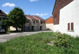 Maison mitoyenne – R612BAZ00