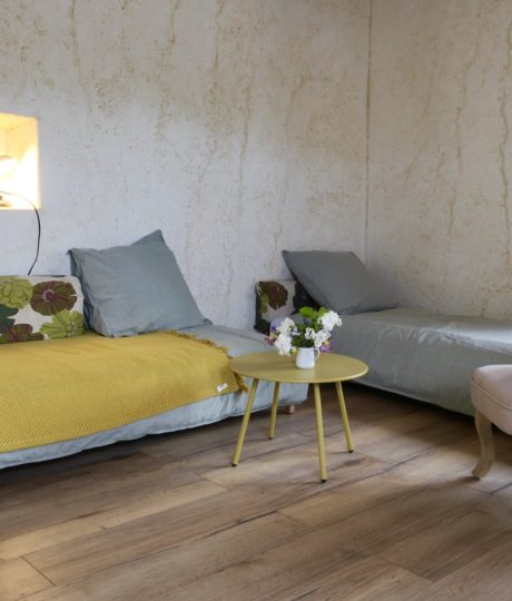 Gîte sous le préau