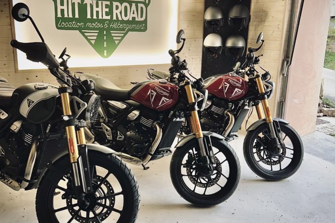 Garage motos Triumph 400