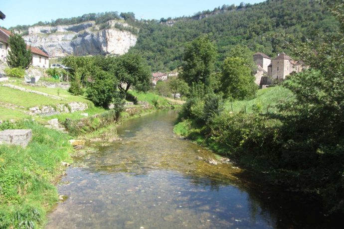 Paysage balade Jura by Velovitamine