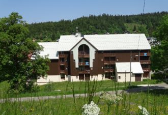 L’Orée des Pistes – Studio en résidence – R312PHI00