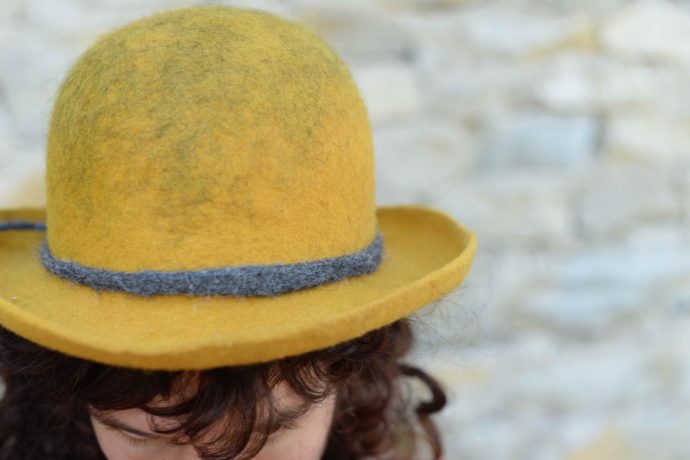 Chapeau feutre de laine teinture végétale