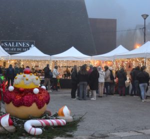 Le Grand Marché de Noël 2025 (Hiver – 05.12.2024) Salins-les-Bains – @OT (12)