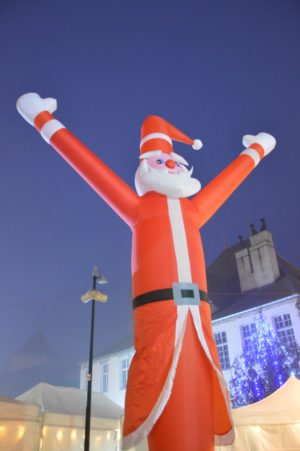 Le Grand Marché de Noël 2025 (Hiver – 05.12.2024) Salins-les-Bains – @OT (63)