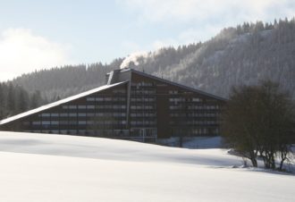 Le Lacuzon – Studio en résidence – R302PAN00