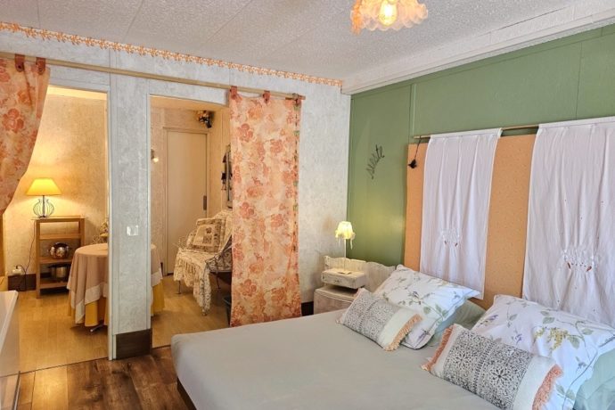 Les Maisons Fougère – chambre indé 2