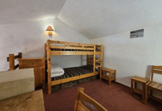 La Roche du creux – Studio mezzanine en résidence – B412VAU00