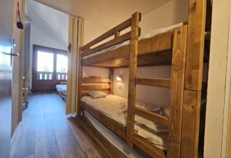 Le Risoux – Studio en résidence – R422CAR00