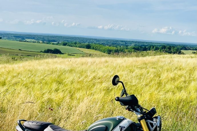 Location moto Dole Jura