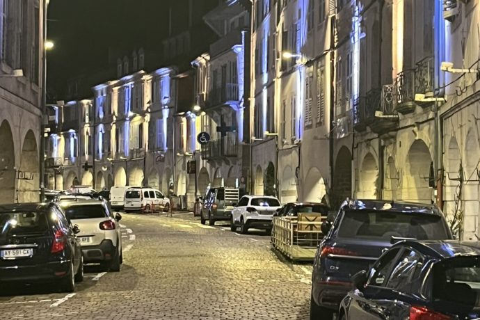 Lons – rue des Arcardes – 2