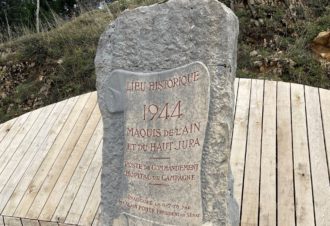 Mémorial de la Borne Au Lion