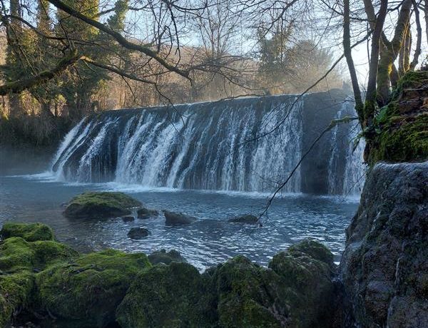 MESNAY_Le dérochoir vue cascade (Hiver 2022)_Corentin Tardivel