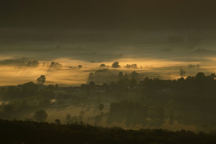 Levé de soleil au Mont Charvet