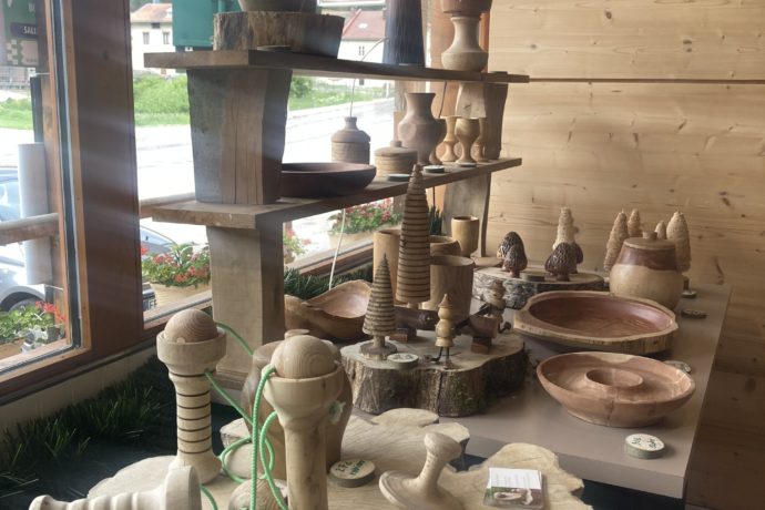 OBJETS EN BOIS