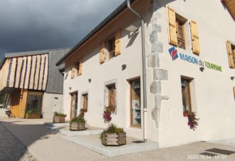 Maison du Tourisme Champagnole Nozeroy Jura – BIT de Foncine-le-Haut