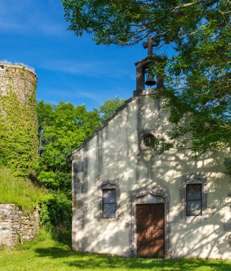 Chapelle Saint-Garadoz et Tour de l’Aubépin
