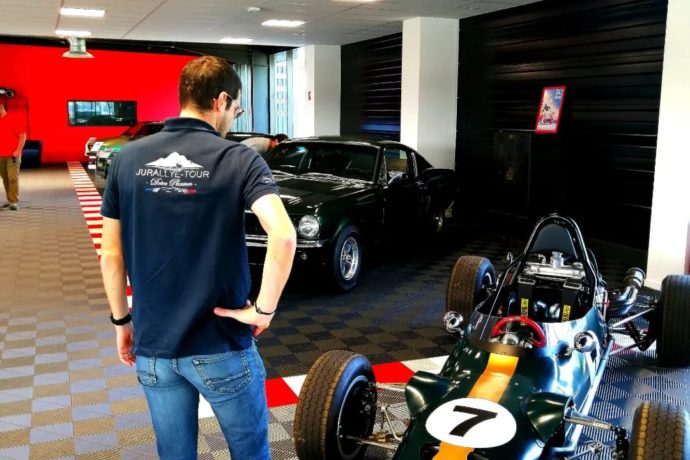 Visite collection privée automobile