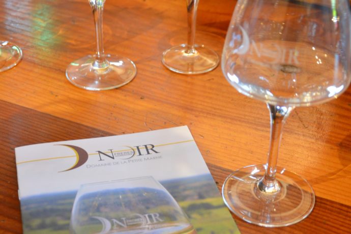 POLIGNY_ caveau dégusation vin 1 – Domaine Noir(été_13.06.2022)_APSCoeurDuJura
