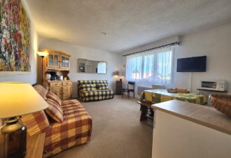 Le Roymont – Studio en résidence – R412LEB00