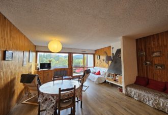 Le Lacuzon – Appartement en résidence – R562CHE00