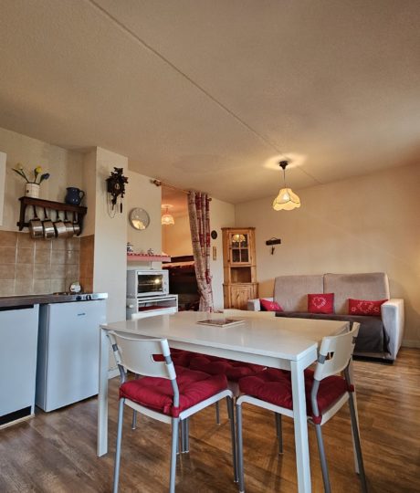 Le Gabelou – Studio en résidence – P412BER00