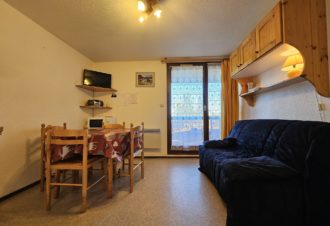 Le Cernois – Studio en résidence – P402PAR00