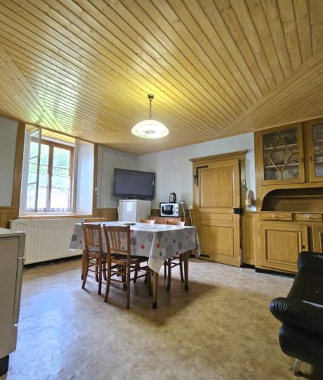 Maison mitoyenne – Appartement – B601ROC00