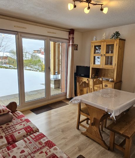 Les Tavaillons – Studio en résidence – R412LEJ00