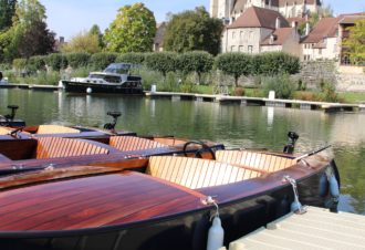 Location de bateaux électriques : Une Belle Aventure
