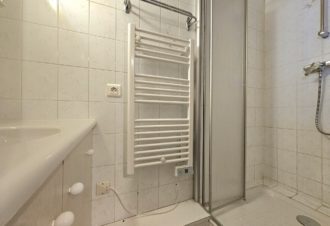 Appartement en maison mitoyenne – R522BAI00