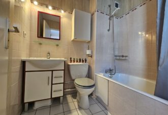 Les Tavaillons – Studio en résidence – R313PIE00