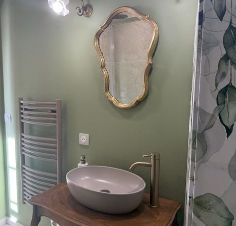 Salle de bain de la chambre Madrigal