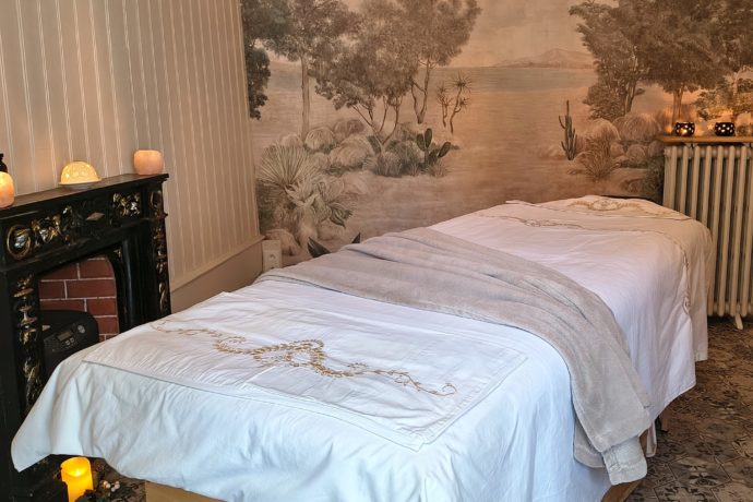 Salle_de_massage_Aristoloche(2030)KOLOS_Catherine