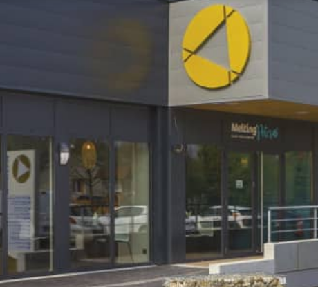 1190646Triangle d’Or