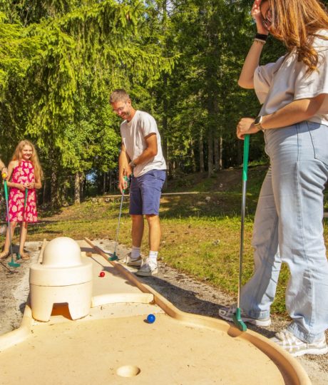Jardin de Rouxy et Minigolf
