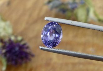 Exposition : le Spinelle, une gemme éclatante aux couleurs variées !