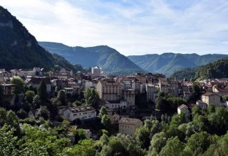 Ligne des Hirondelles de Saint-Laurent à Saint-Claude – Offre groupe