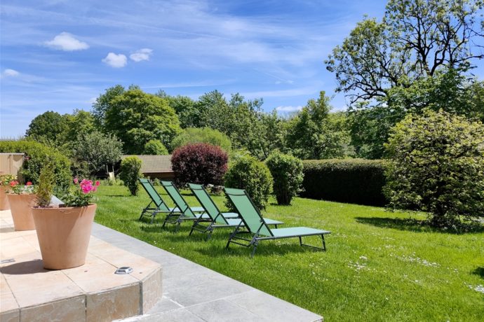 Jardin : transats.