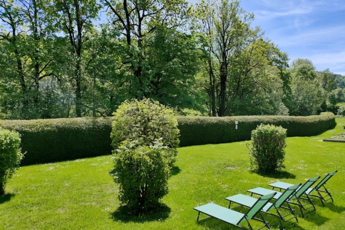 Jardin : transats.