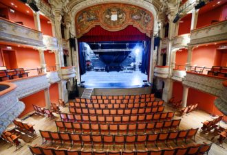 Théâtre