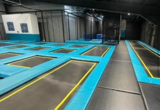 Keep Form and Play – LES ROUSSES