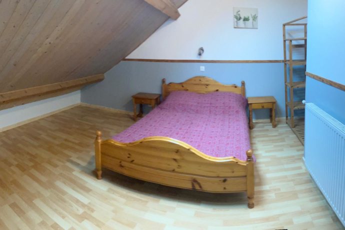 chambre 3 au 2 eme étage