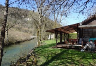 Chalet les pieds dans l’eau