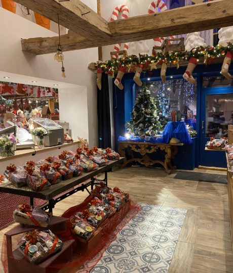 761825Au Cochon Bleu