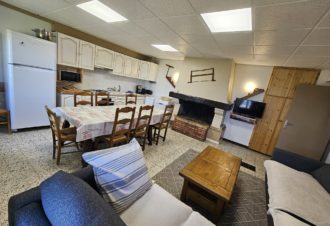 Appartement dans maison des propriétaires – P812TRO00