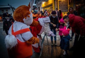 Déambulation – Père Noël et Rouxy